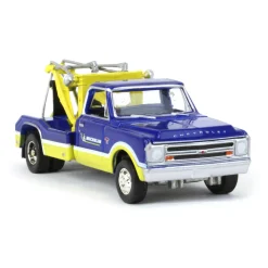 1/64 1967 Chevrolet C-30 Wrecker, Michelin Service Center, Dually Drivers 11