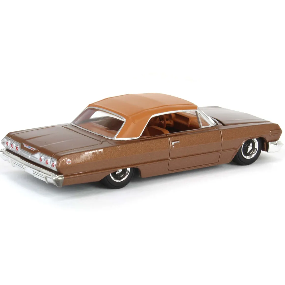 1/64 1963 Chevrolet Impala SS Convertible, Bronze Metallic, California Lowriders Series 6
