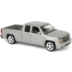 1/64 2006 Chevrolet Silverado SS Extended Cab Fleetside Pickup Truck, Silver, Auto World