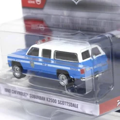 1/64 1990 Chevrolet Suburban K2500 Scottsdale, NYPD, Hot Pursuit Series 46