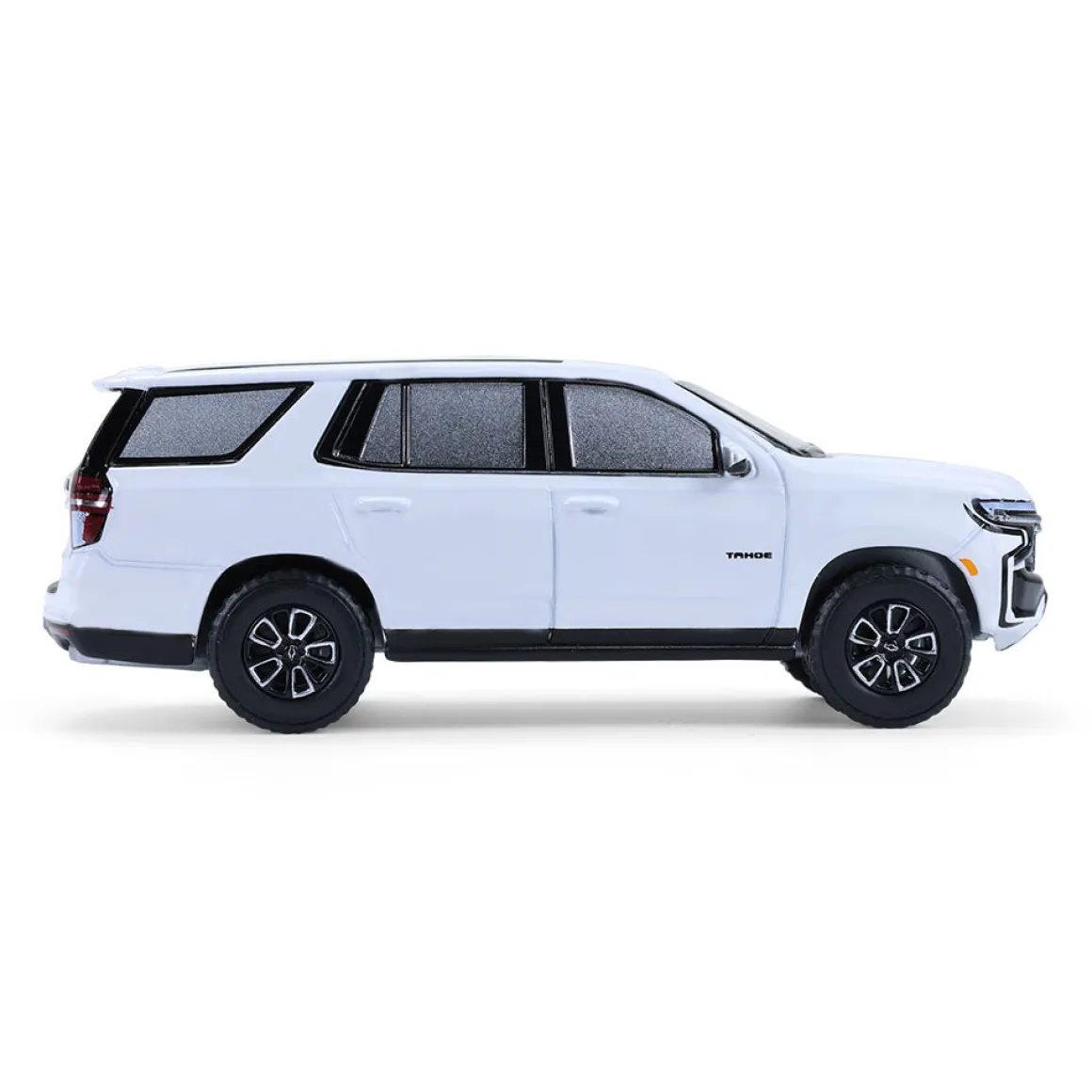 1/64 2024 Chevrolet Tahoe, Summit White, Showroom Floor Series 7