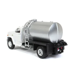 1/64 1984 Chevy C-60 Fertilizer Truck with White Cab, Exclusive Limited Edition