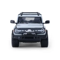 1/64 2021 Ford Bronco 4-Door Badlands, Cactus Grey with Utility Trailer & Motorcycle, Hitch & Tow Series 33
