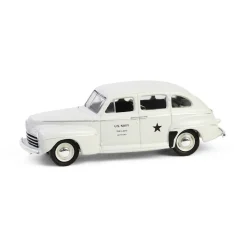 1/64 1946 Ford Fordor Super Deluxe, U.S. Navy Staff Car, Battalion 64 Series 5