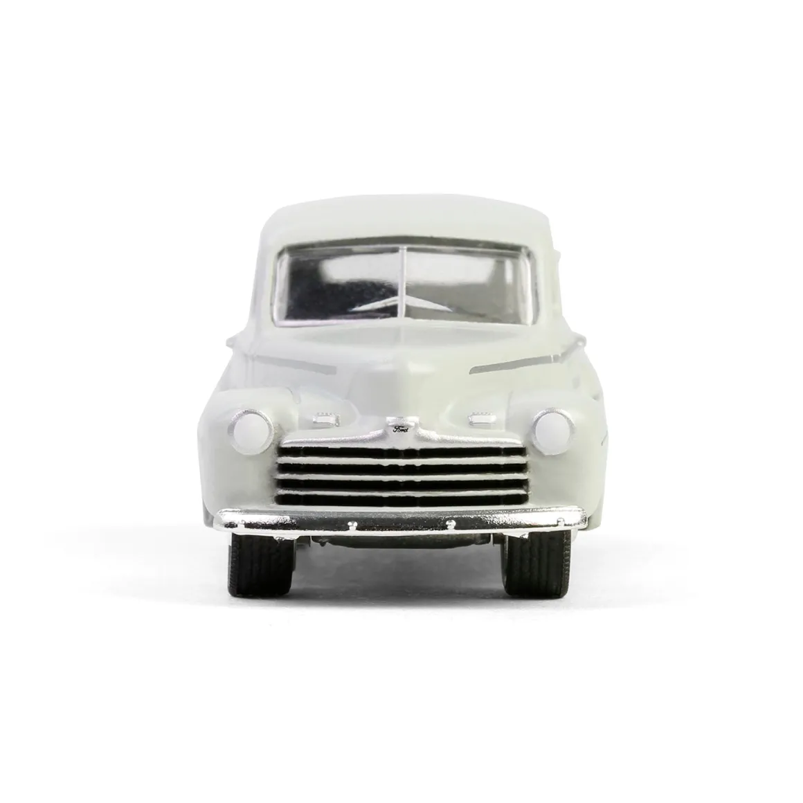 1/64 1946 Ford Fordor Super Deluxe, U.S. Navy Staff Car, Battalion 64 Series 5