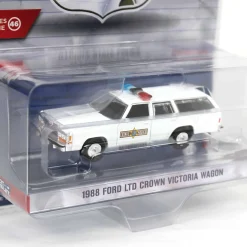 1/64 1988 Ford LTD Crown Victoria Wagon, Illinois State Police, Hot Pursuit Series 46