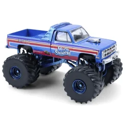 1/64 1982 GMC Sierra 2500, Moonshiner!, Kings of Crunch Series 16