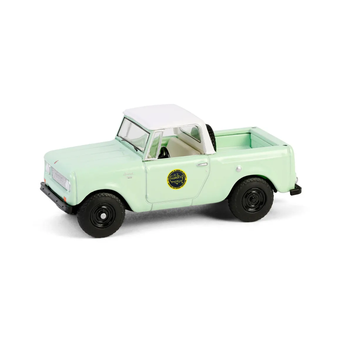 1/64 1969 Harvester Scout Half Cab, US Customs & Border Patrol, Hot Pursuit Special Edition
