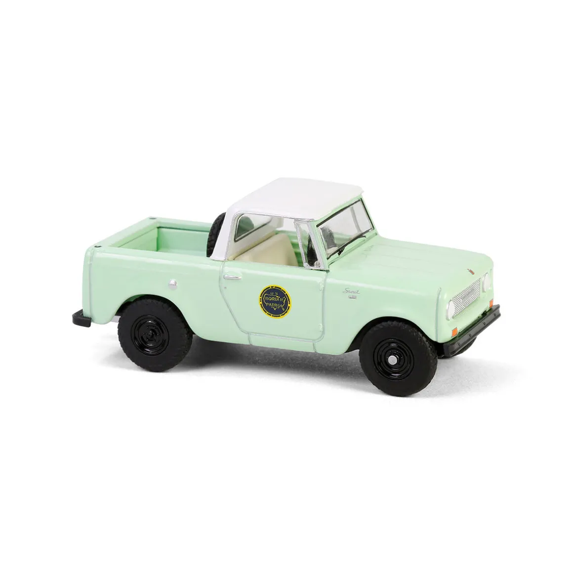 1/64 1969 Harvester Scout Half Cab, US Customs & Border Patrol, Hot Pursuit Special Edition