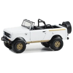 1/64 1970 Harvester Scout Lifted with Off-Road Parts, All-Terrain Series 15