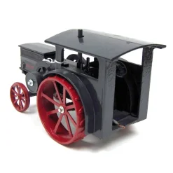 1/16 1912 IH TITAN by Scale Models