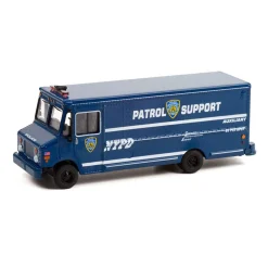 1/64 2019 Step Van, NYPD New York City Police, HD Trucks Series 22