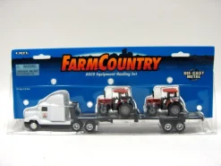 1/64 AGCO Equipment Hauler with 2 AGCO Allis 6690 Tractors