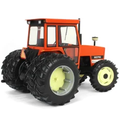 1/16 Allis Chalmers 6070 with Cab, FWA & Duals
