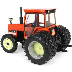 1/16 Allis Chalmers 6070 with Cab, FWA & Duals