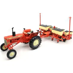 1/16 Allis Chalmers D-15 Wide Front with 4-Row 330 Planter, 2023 Iowa FFA