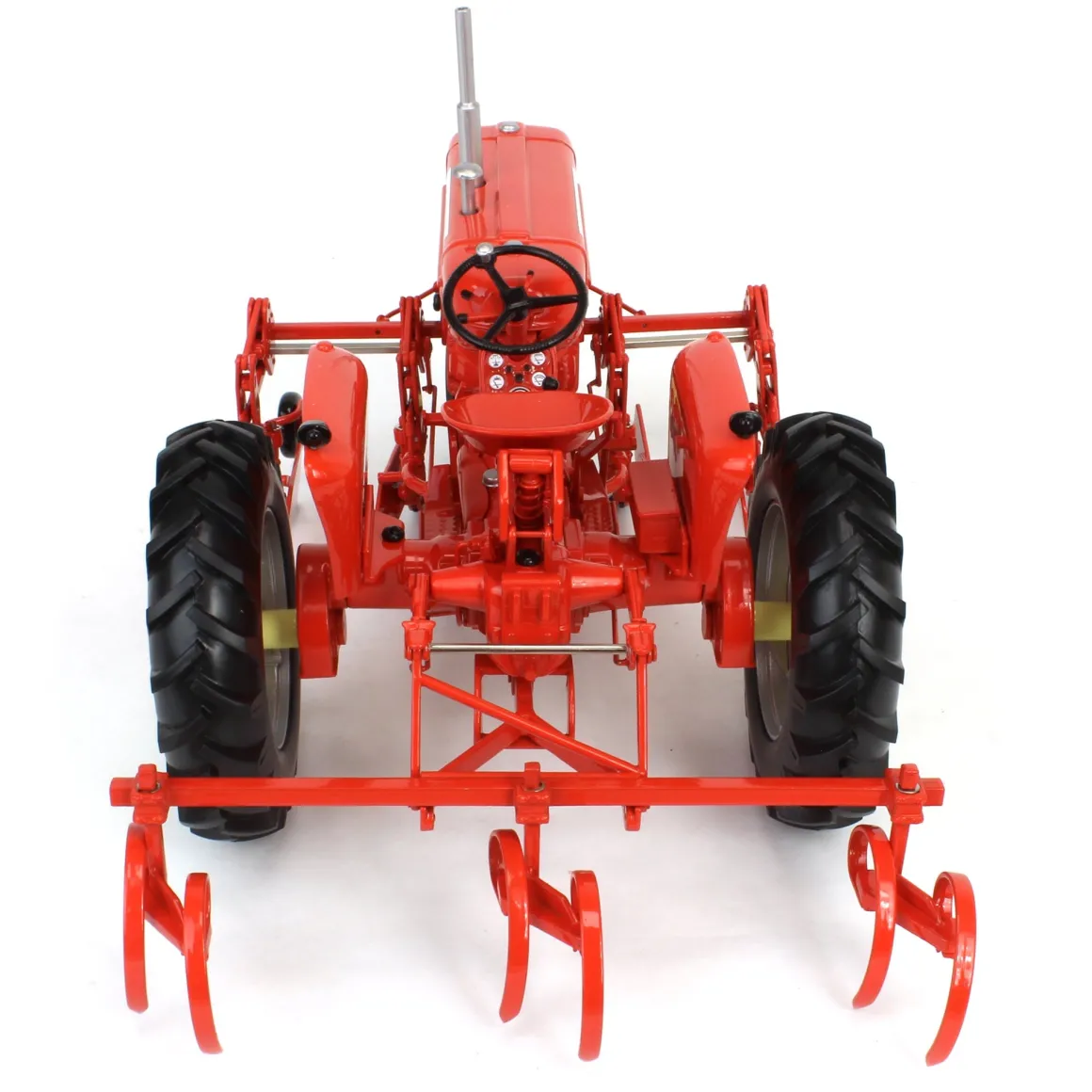 1/16 Allis Chalmers D-14 with Cultivators by SpecCast