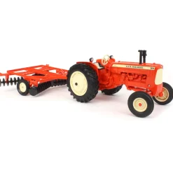 1/16 Allis Chalmers D19 with Disk Harrow