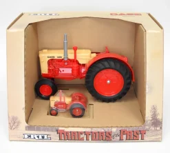 1/16 & 1/43 Case 600 "Tractors of the Past" Set by ERTL