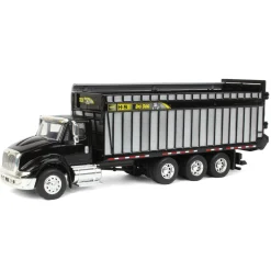 1/64 Black International 8600 with H&S Big Dog 1226 Forage Box