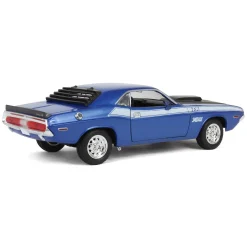 1/24 Blue 1970 Dodge Challenger T/A 340 Six Pak Car by First Gear