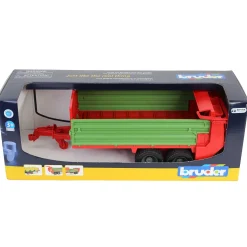 1/16 Box Style Tandem Axle Manure Spreader by Bruder