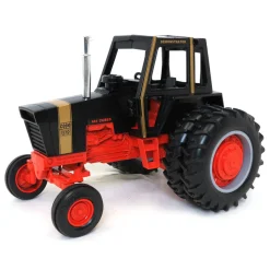 1/16 Case 1170 Black Knight with Duals, Collectors Edition