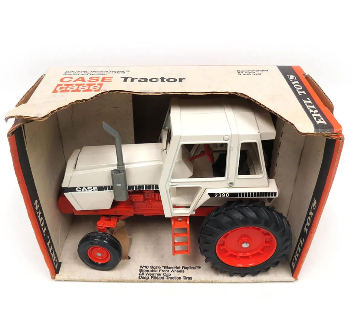 1/16 Case 2390 Silver Muffler Version