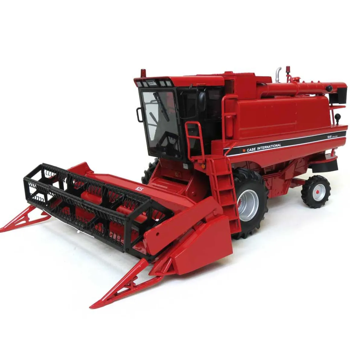 1/32 Case IH 1640 Axial-Flow Combine with 825 Header, European Version