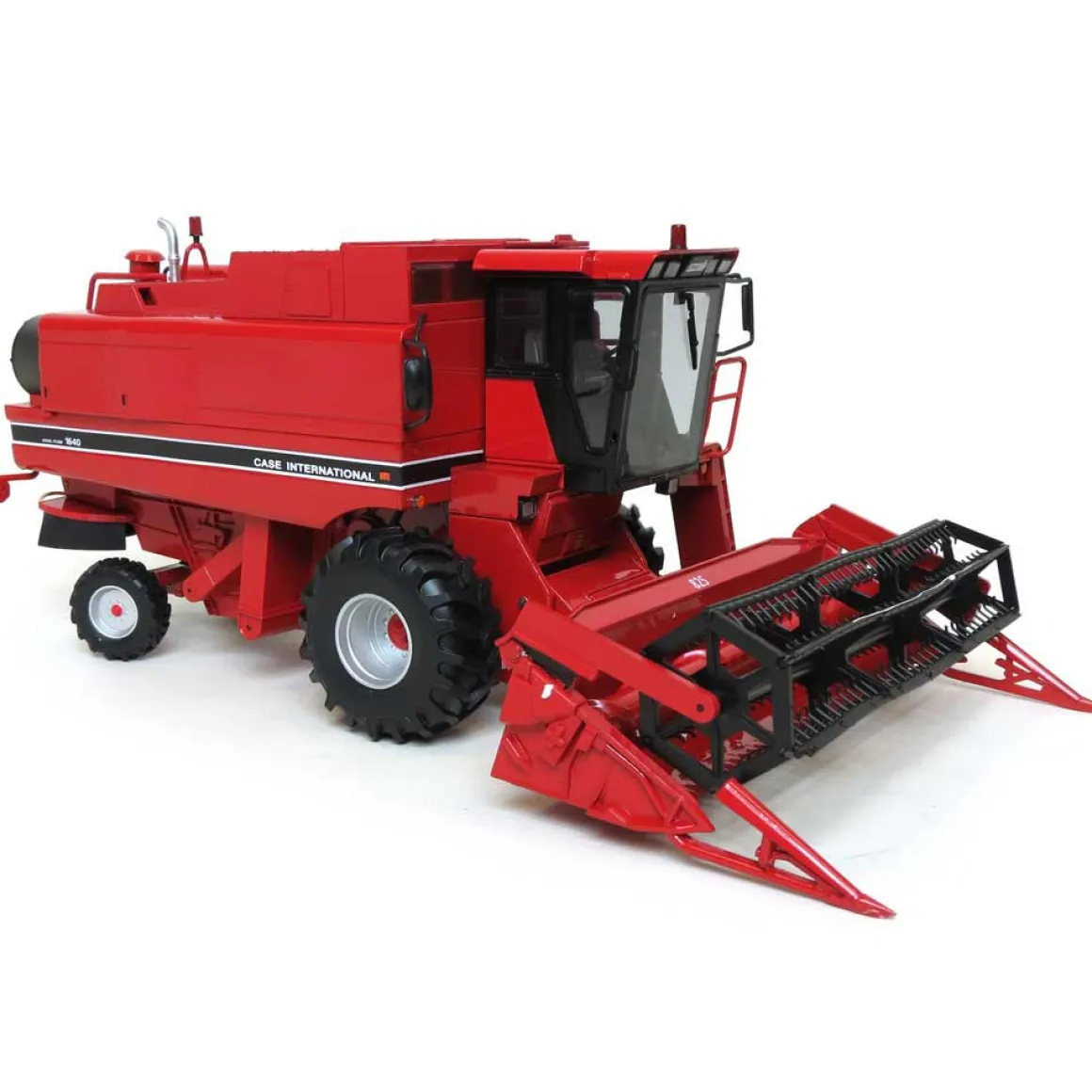 1/32 Case IH 1640 Axial-Flow Combine with 825 Header, European Version
