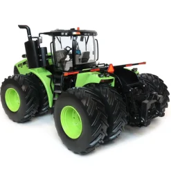1/16 Case IH Green Steiger 620 4WD with Duals, 60th Anniversary Collector Edition