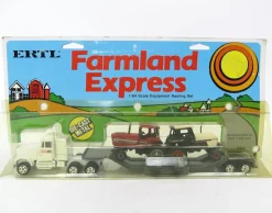 1/64 Case IH Semi with Case 2594 and IH 5088 Tractors