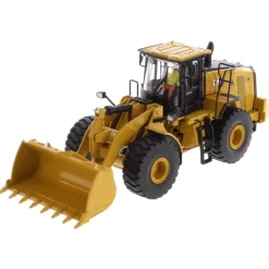 1/50 CAT 966 Wheel Loader