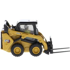 1/50 CAT 242D3 Skid Steer Loader w/ Bucket, Fork & Grapple Bucket