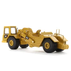 1/64 Caterpillar 611 Wheel Scraper