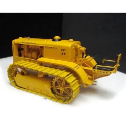 1/16 Caterpillar D-2 Orchard Version, 3rd in Series