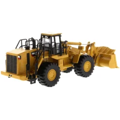 1/64 Caterpillar 988H Wheel Loader