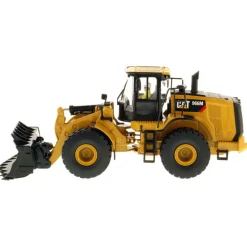 1/50 Caterpillar 966M Wheel Loader- High Line Series