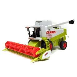 1/20 Claas 480 Lexion Combine with Header & Transporter