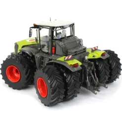 1/32 Claas Xerion 12.650 with Front & Rear Duals