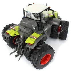 1/32 Claas Xerion 12.650 with Front & Rear Duals