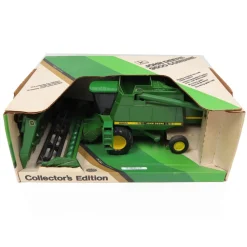 1/28 Collector Edition John Deere 9600 Combine with Corn & Grain Heads