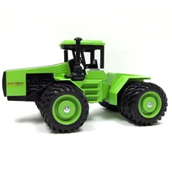 1/16 Collector Edition Steiger CP-1400 Panther Tractor with Front & Rear Triples