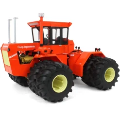 1/16 Co-op Implements Bearcat Prestige Tractor, 1 of 750, ERTL Collectors Club