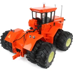 1/16 Co-op Implements Bearcat Prestige Tractor, 1 of 750, ERTL Collectors Club