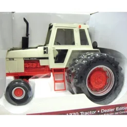 1/16 Dealer Edition Case 1370 Agri King Tractor with Duals, Cab and Cab Glass