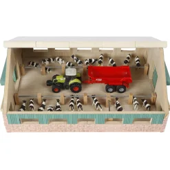 1/87 Deluxe Cattle Barn with Drive Thru Bay