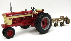 1/16 Farmall 560 Demo with Gold 5-Bottom Plow, 2008 National Farm Toy Museum Edition
