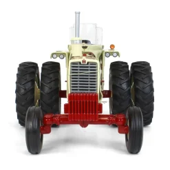 1/16 Farmall 1206 with Windbreaker, 2021 National Farm Toy Museum