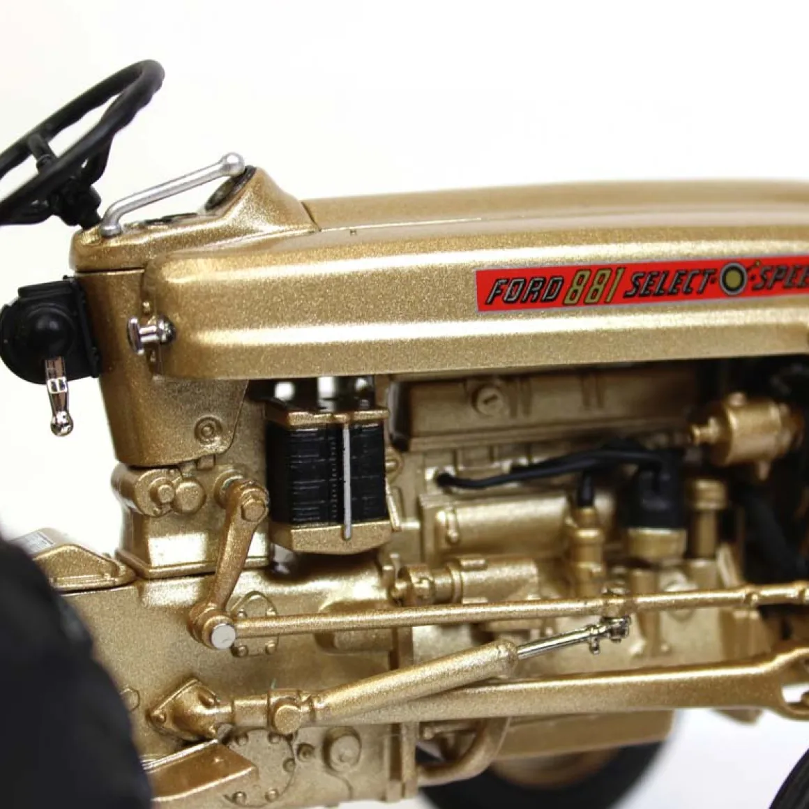 1/16 Ford 881 Gold Demonstrator, 25th Anniversary National Farm Toy Museum